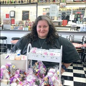 Meet your Posher, Beverly